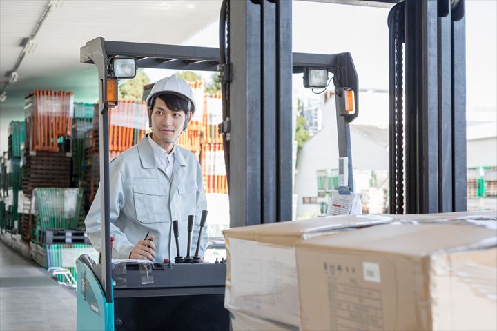 02_フォークリフト系】44661980_M_R.jpg