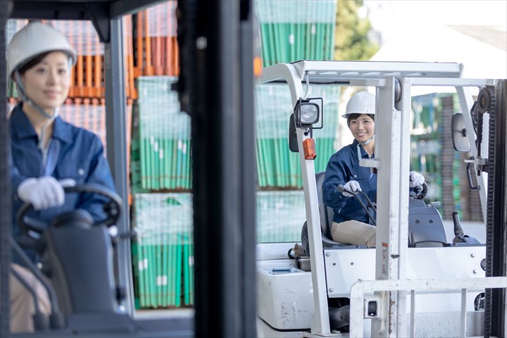 02_フォークリフト系】44738617_M_R.jpg