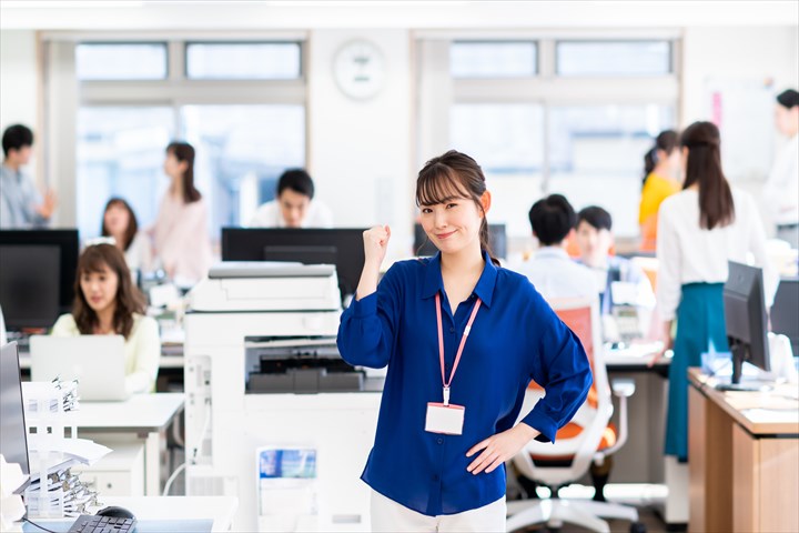 05_事務系】62643453_M_R.jpg