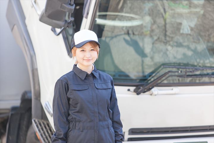 《西宮市》週払いOK・2～3ｔ車での取引先への特殊鋼の配送ドライバー！（Web面接OK・資格を活かせる）