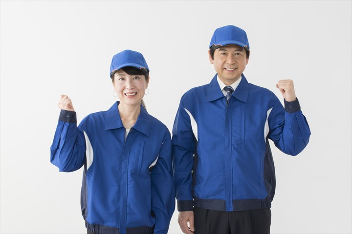 《唐津市》週払いOK・1ｔ～2ｔ車での自販機へのベンディングドライバー！（Web面接OK・週休2日）