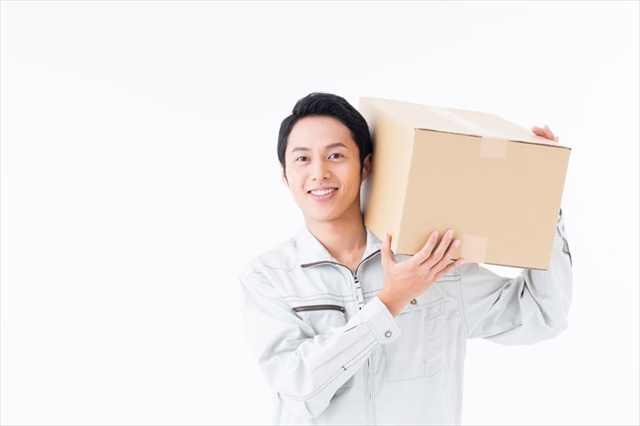 《船橋市》週払いOK・4ｔ車での加工食品のセンター間配送ドライバー！（週1・日曜のみ・Wワーク歓迎）