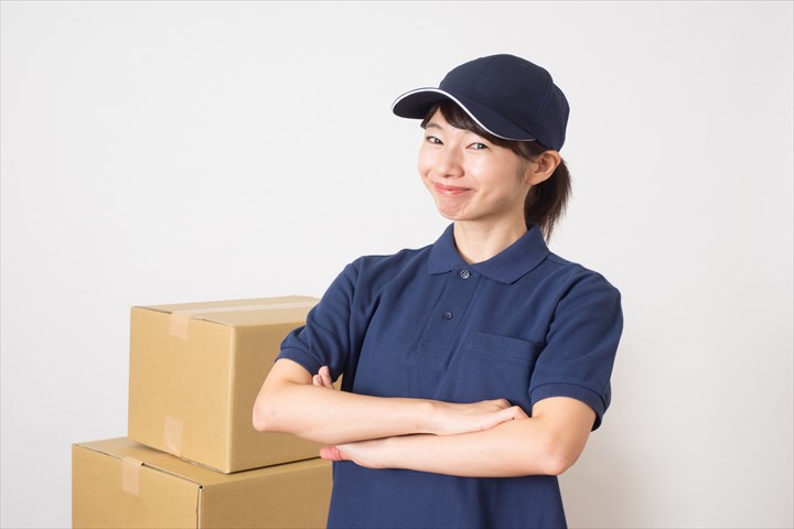 《習志野市》週払いOK・大型車での３温帯商品のセンター間配送ドライバー！（土日休み・高収入）