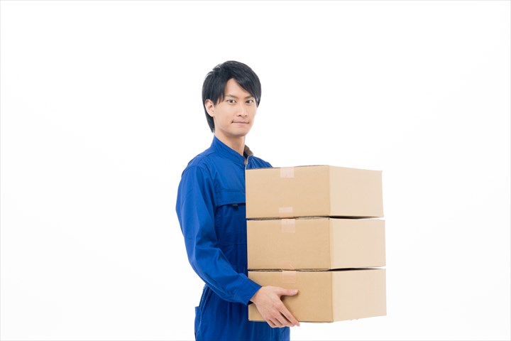 《川口市》週払いOK・3ｔ車での食品のセンター間配送ドライバー！（Web面接OK・高時給）