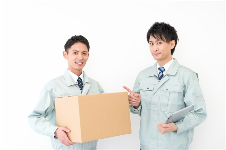 《横浜市金沢区》週払いOK・4ｔ車での飲食店への米の配送ドライバー！（Web面接OK・シニア活躍中）