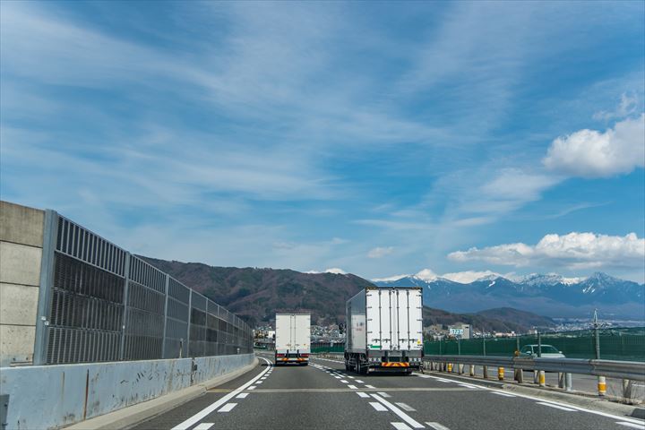 《相模原市緑区》週払いOK・普通車～4ｔ車での企業オフィスなどへのＰＣや周辺機器の回収ドライバー！（Web面接OK・高時給）