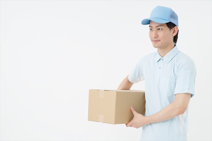 《名古屋市港区》週払いOK・大型車での一般雑貨や建築資材の配送ドライバー！（土日祝休み・高収入）