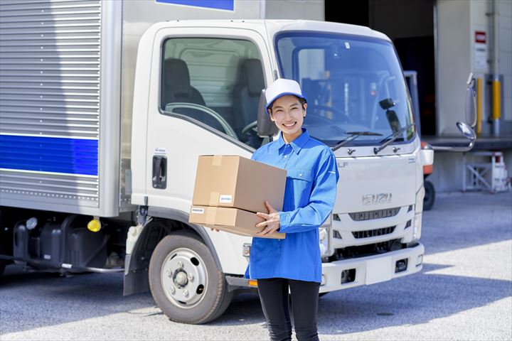 《東大阪市》週払いOK・3ｔ車での冷凍食品の店舗配送ドライバー！（重量物ほぼ無し・固定ルート）