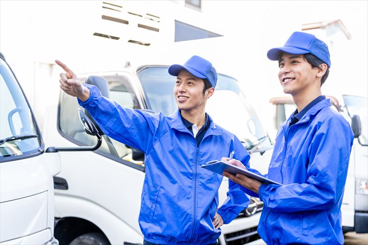 《和光市》週払いOK・3ｔ車でのチルド食品の店舗配送ドライバー！（Web面接OK・高時給）