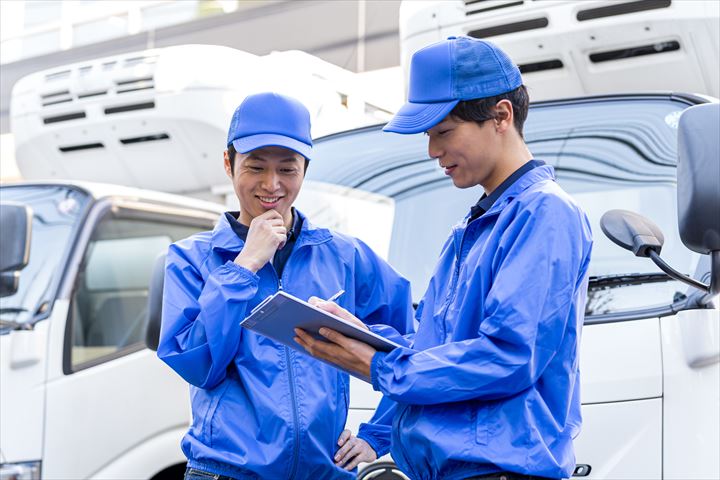 《品川区》週払いOK・普通車～2ｔ車でのお酒の店舗配送ドライバー！（Web面接OK・高時給）