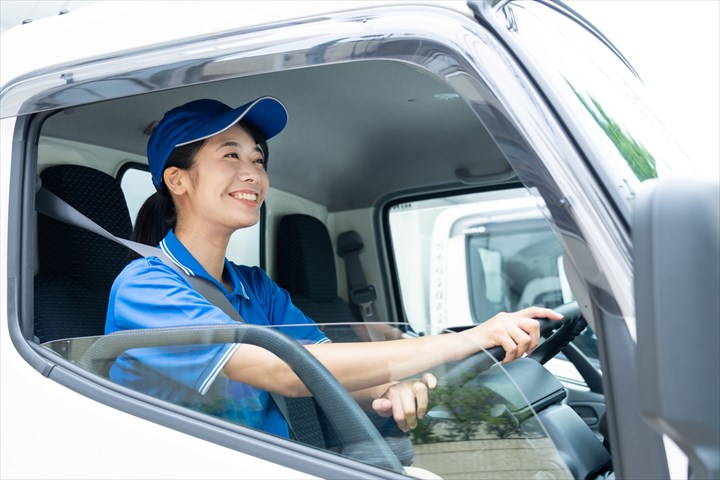 《墨田区》週払いOK・軽トラックでの単身向け引っ越しドライバー！（高時給・週3日）