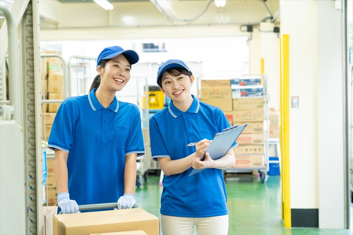 《府中市》週払いOK・2ｔ車でのデパートへの食品店舗配送ドライバー！（週1勤務・Wワーク）