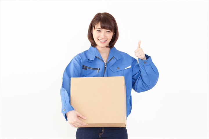 《大阪市浪速区》週払いOK・センター内での常温品の仕分けや検品作業スタッフ！（Web面接OK・駅チカ）