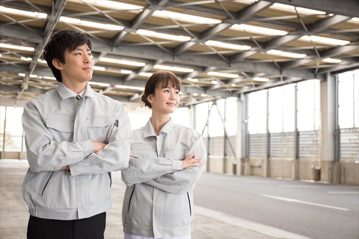 《志木市》週払いOK・工場内でのリネン品の仕分け作業スタッフ！（週休2日・日勤帯）