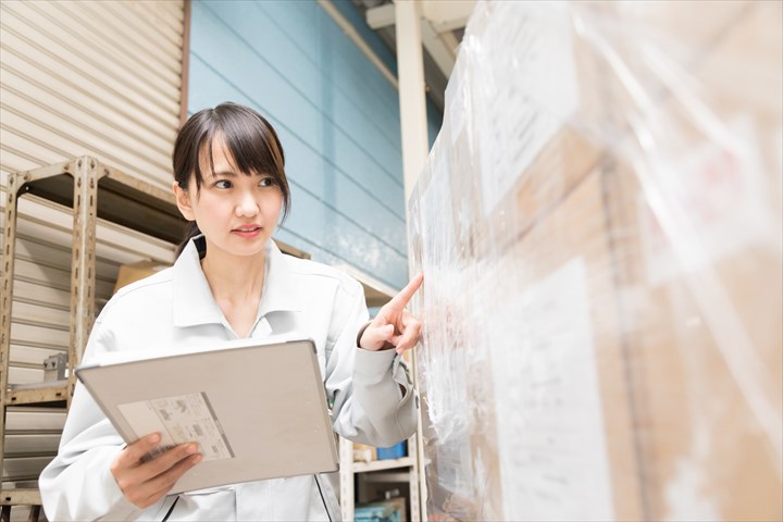 《狭山市》週払いOK・冷凍倉庫内でのアイスや冷凍食品の入出庫作業スタッフ！（Web面接OK・高時給）