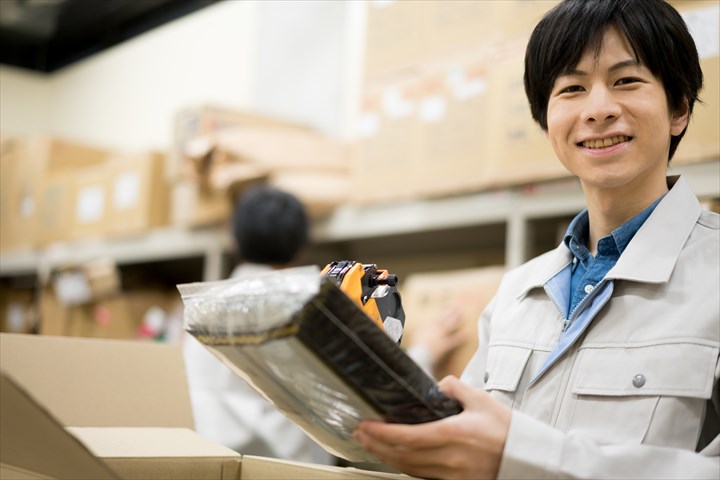 《かすみがうら市》週払いOK・一般貨物の仕分け作業スタッフ！（土日祝休み・Wワーク歓迎・高時給）