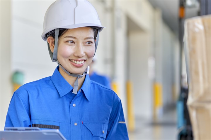 《足立区》週払いOK・粗大ごみの運搬、仕分け作業スタッフ！（Web面接OK・高時給）