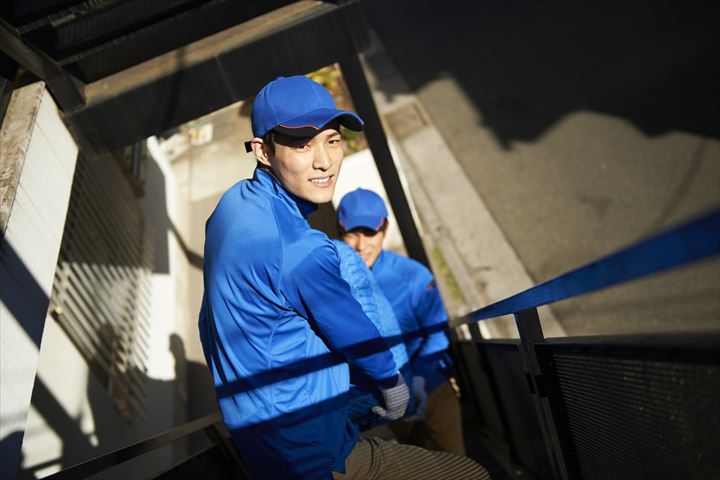 《仙台市泉区》週払いOK・家具の個宅配送助手スタッフ！（週休2日・日勤）