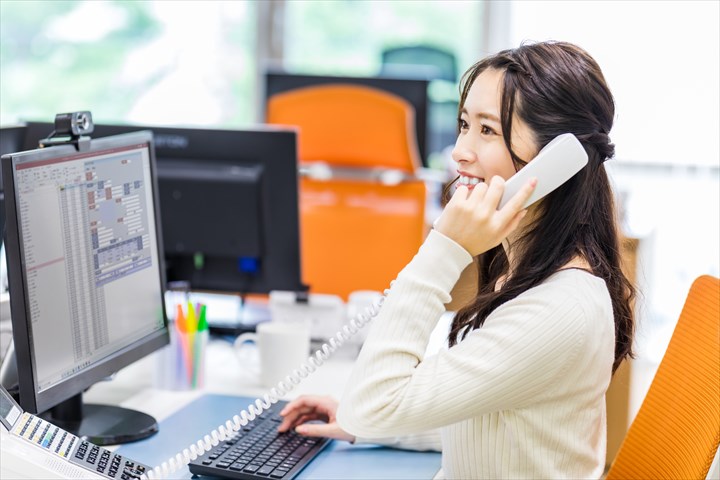 《江東区》週払いOK・英会話教室での事務及びサポート業務スタッフ！（週2～勤務相談可・短時間14:00～20:00）