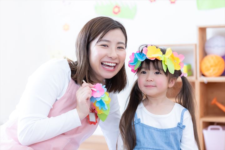 《新座市》週払いOK・保育園での園児の保育スタッフ！（未経験可・土日休み）